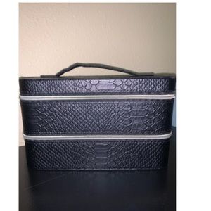 Lancôme 2 layer makeup organizer box.